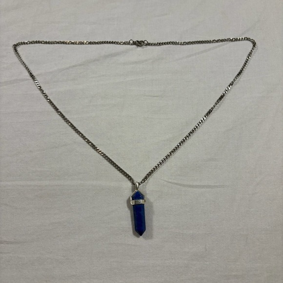 Jewelry - Blue Crystal Point Pendant Necklace Silver Tone Chain Elegant Gemstone Jewelry